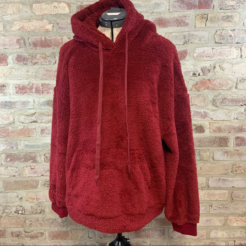 Racheal red fleece hoodie pullover medium